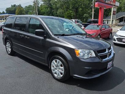 Used 2017 Dodge Grand Caravan SE w/ Power Window Group