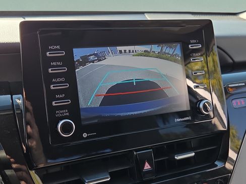 Used 2022 Toyota Camry LE image 23