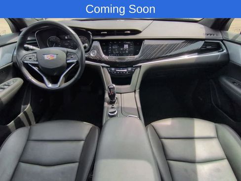 Used 2024 Cadillac XT6 Premium Luxury AWD/4WD image 15