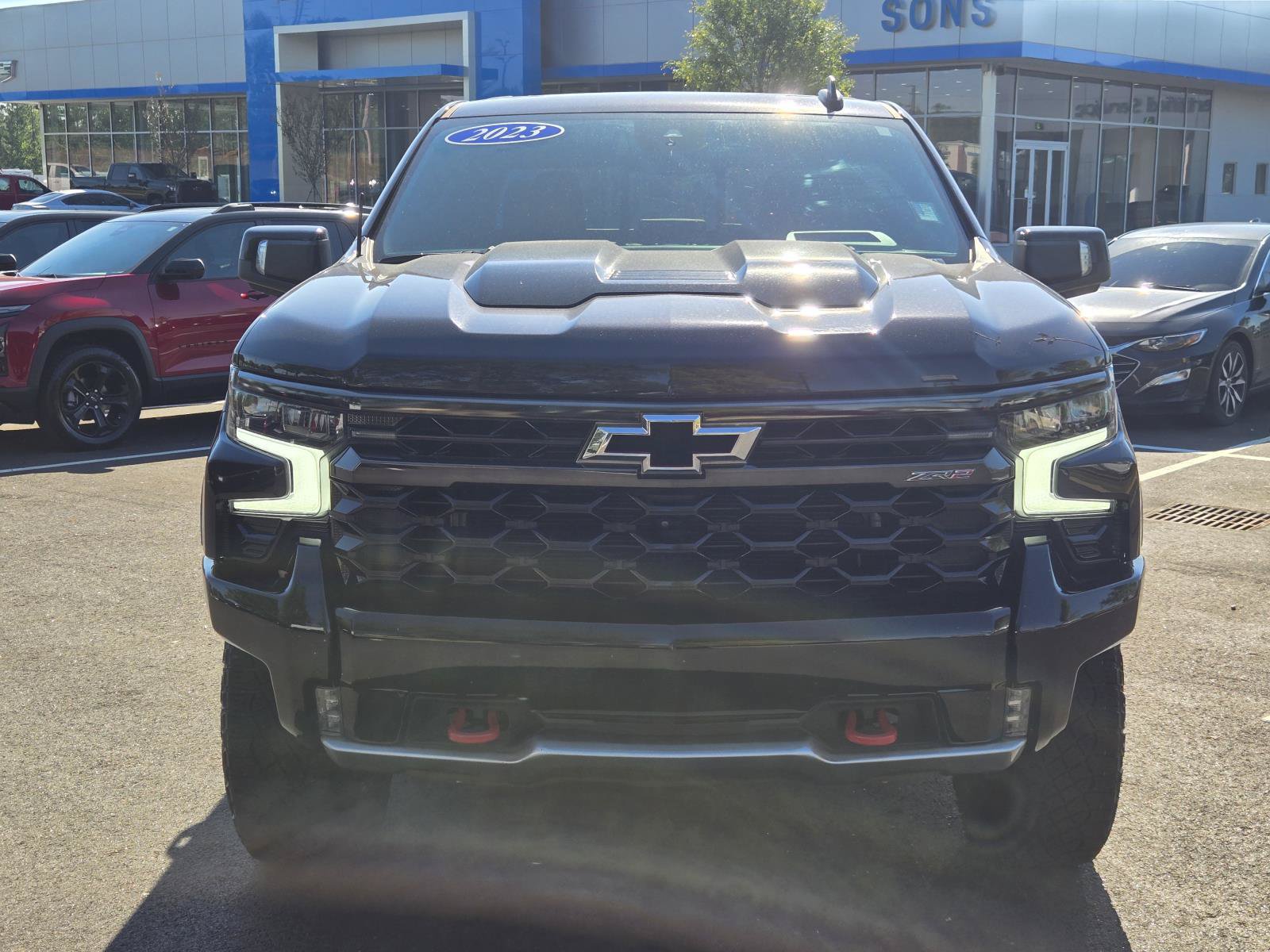 Used 2023 Chevrolet Silverado 1500 ZR2 w/ Technology Package AWD/4WD image 3