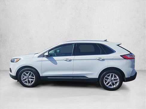 Used 2022 Ford Edge SEL w/ Convenience Package image 9