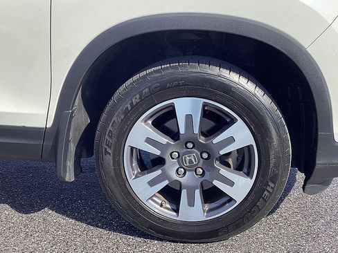 Used 2018 Honda Ridgeline RTL-E image 12