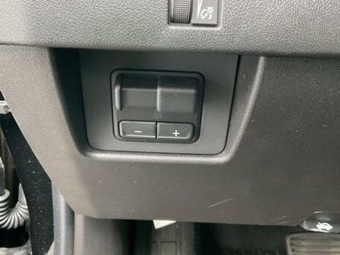 Used 2026 Chevrolet Colorado W/T w/ Advanced Trailering Package image 26