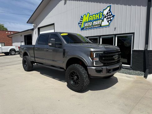 Used 2022 Ford F250 Lariat w/ Tremor Off-Road Package AWD/4WD image 1