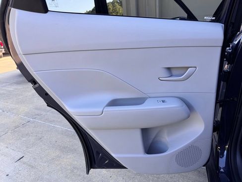 Certified 2025 Hyundai Kona SEL FWD image 24