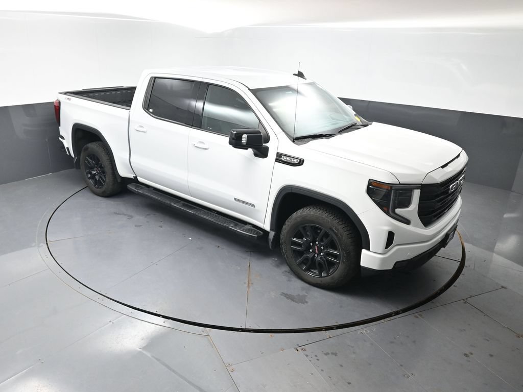 Used 2024 GMC Sierra 1500 Elevation w/ Elevation Premium Package AWD/4WD image 42