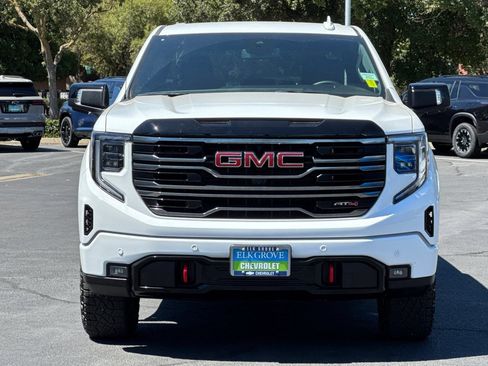 Used 2025 GMC Sierra 1500 AT4 AWD/4WD image 8