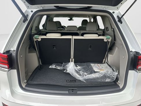 New 2026 Volkswagen Atlas SE FWD image 25