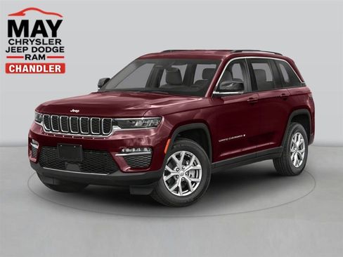 Used 2025 Jeep Grand Cherokee Limited w/ Trailer Tow Package image 1