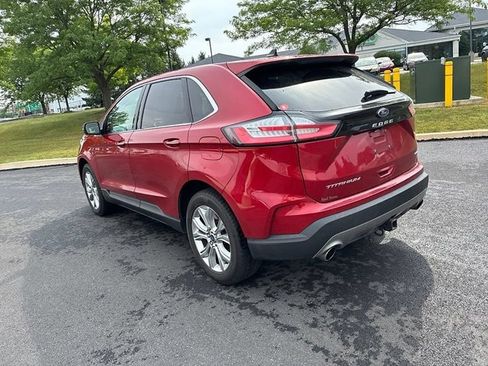 Used 2022 Ford Edge Titanium w/ Class II Trailer Tow Package AWD/4WD image 11
