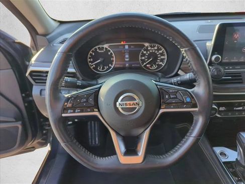 Used 2019 Nissan Altima 2.5 SL AWD/4WD image 12