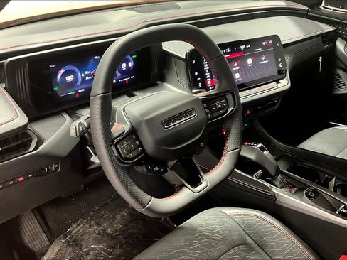 New 2025 Dodge Charger R/T w/ Quick Order Package 25M R/T image 17