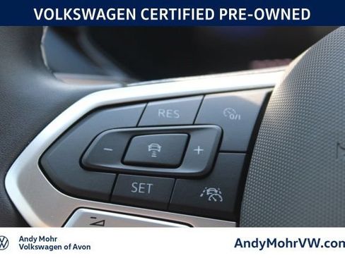 Used 2024 Volkswagen Taos SE AWD/4WD image 31