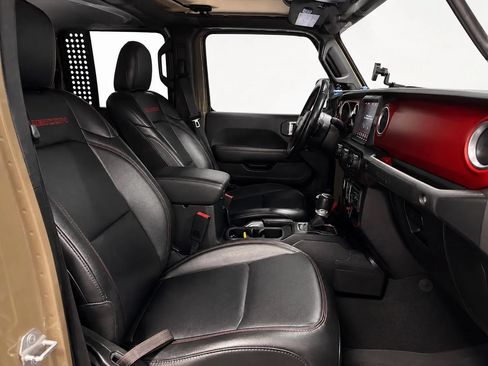 Used 2020 Jeep Gladiator Rubicon AWD/4WD image 25