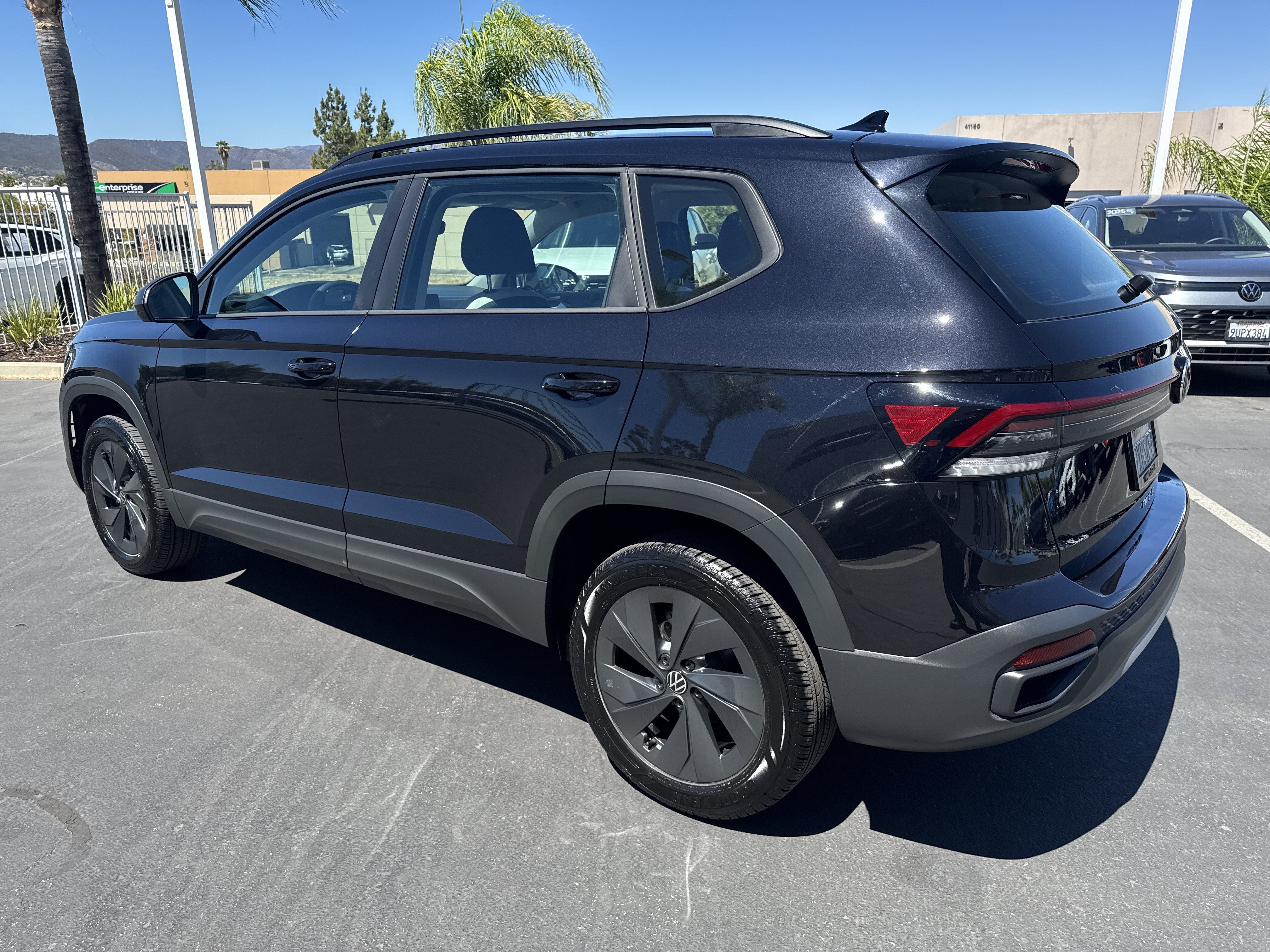 Used 2026 Volkswagen Taos S FWD image 7