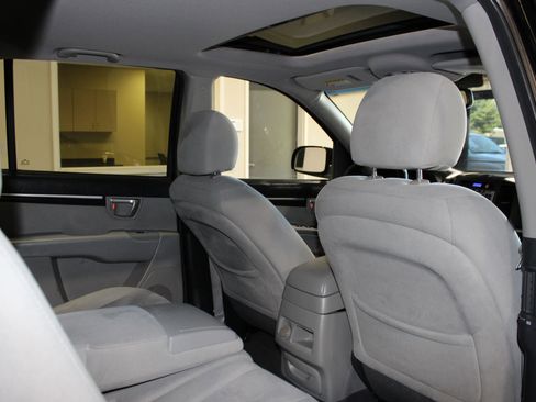 Used 2009 Hyundai Santa Fe SE w/ Premium Pkg 4 FWD image 29