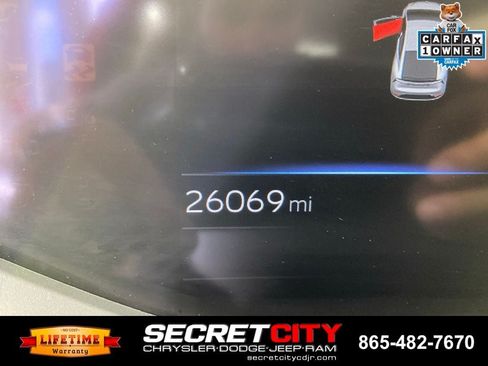 Used 2023 Toyota Prius Prime FWD image 18