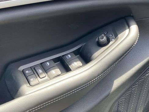 New 2026 Jeep Grand Cherokee L 2WD image 15