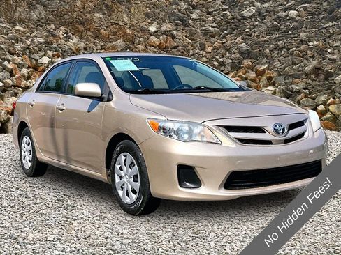 Used 2011 Toyota Corolla LE FWD image 10