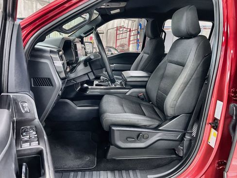 Used 2022 Ford F150 XLT w/ Equipment Group 302A High image 12