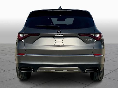 Used 2025 Acura MDX FWD w/ Technology Package image 4