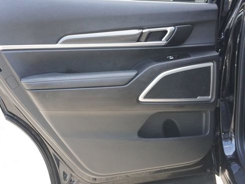 Used 2024 Kia Telluride S w/ S Sunroof Package image 26