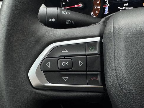 Used 2025 Jeep Compass Limited AWD/4WD image 25