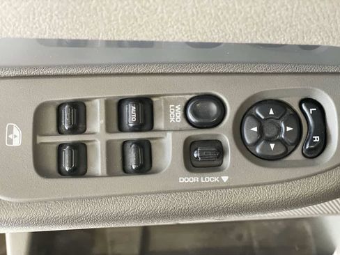 Used 2008 Dodge Ram 1500 Truck SLT w/ Popular Equipment Group AWD/4WD image 16
