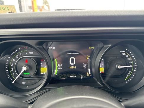 Used 2025 Jeep Wrangler Unlimited Rubicon 4xe w/ Convenience Group image 12