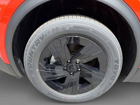 New 2026 Subaru Uncharted Premium FWD image 9