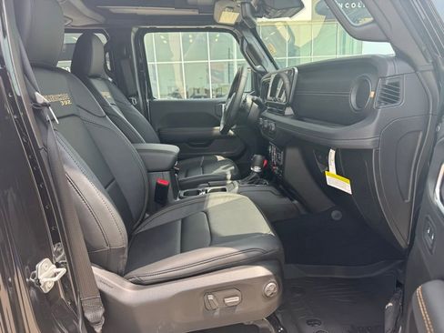 New 2025 Jeep Wrangler Unlimited Rubicon 392 image 23