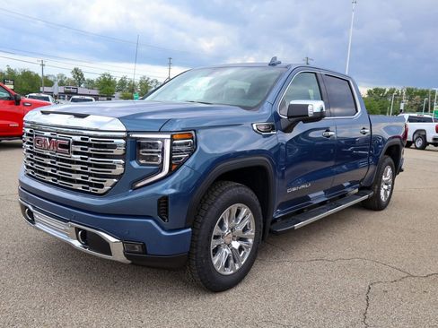 New 2026 GMC Sierra 1500 Denali w/ Technology Package AWD/4WD image 29