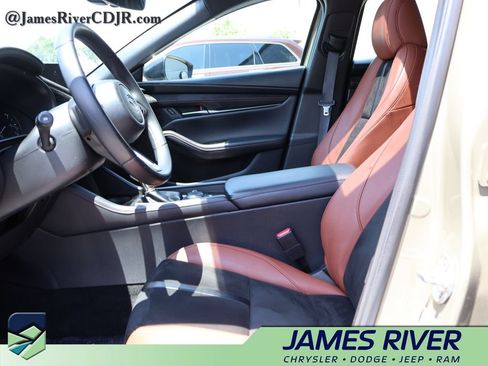 Used 2024 MAZDA MAZDA3 s AWD/4WD image 22