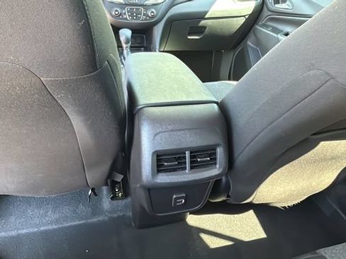 Used 2024 Chevrolet Equinox LT FWD image 21