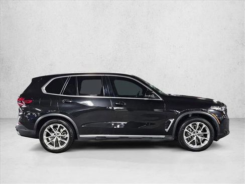 Certified 2024 BMW X5 sDrive40i w/ Parking Assistance Package RWD image 4