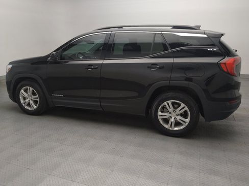 Used 2018 GMC Terrain SLE w/ Driver Convenience Package FWD image 3