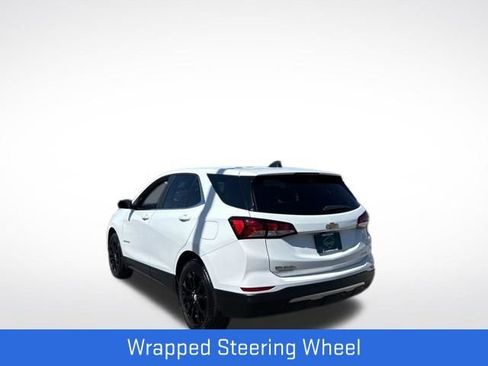 Used 2023 Chevrolet Equinox LT w/ Driver Convenience Package image 11