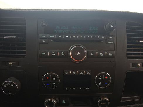 Used 2010 Chevrolet Silverado 1500 LT w/ Power Pack Plus image 14