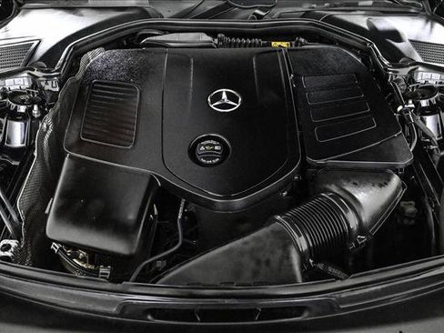 Used 2023 Mercedes-Benz C 300 4MATIC Sedan image 25