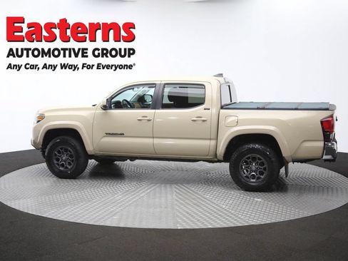 Used 2018 Toyota Tacoma SR5 AWD/4WD image 59