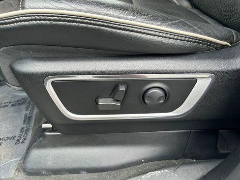 Certified 2022 RAM 1500 Laramie image 23