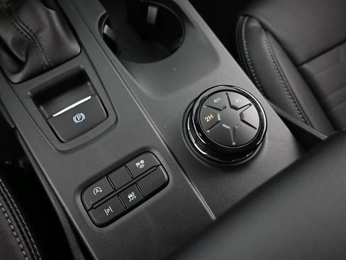 New 2025 Ford Ranger Lariat w/ Convenience Package image 18