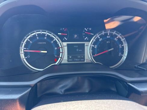 Used 2019 Toyota 4Runner SR5 Premium AWD/4WD image 18