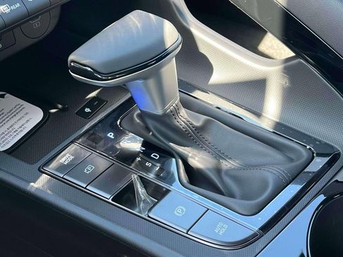 New 2026 Hyundai Elantra SEL Sport Premium FWD image 18
