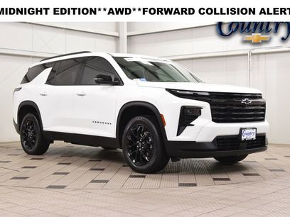 Used 2024 Chevrolet Traverse LT w/ Midnight/Sport Edition