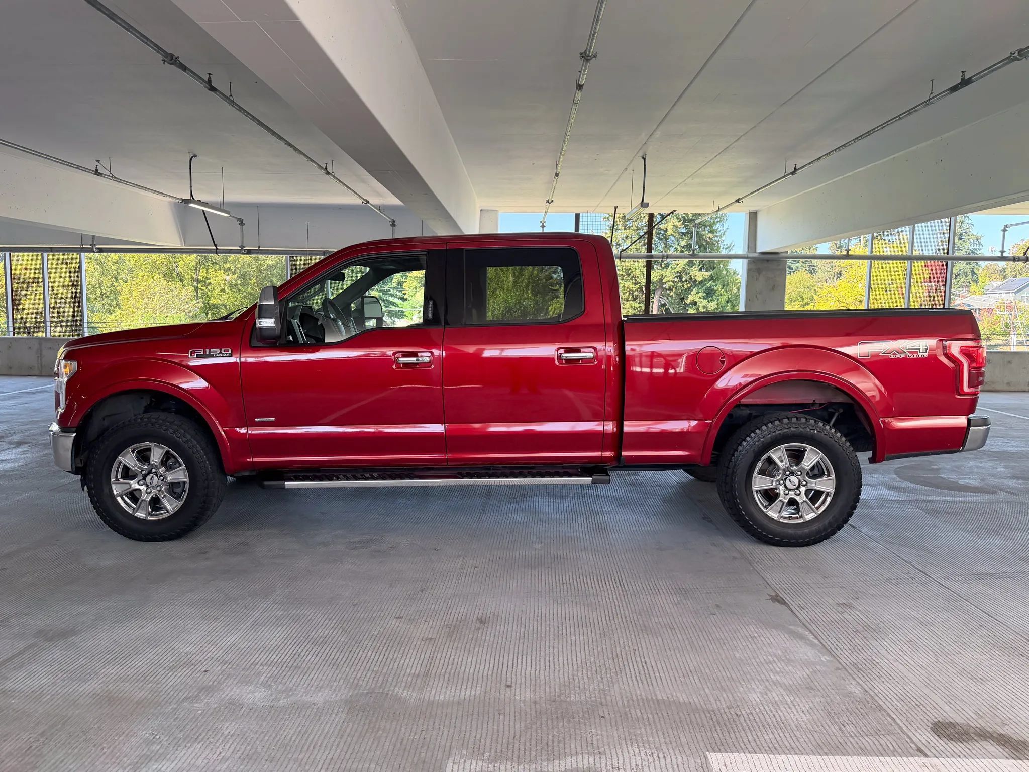 Used 2015 Ford F150 Lariat AWD/4WD image 8