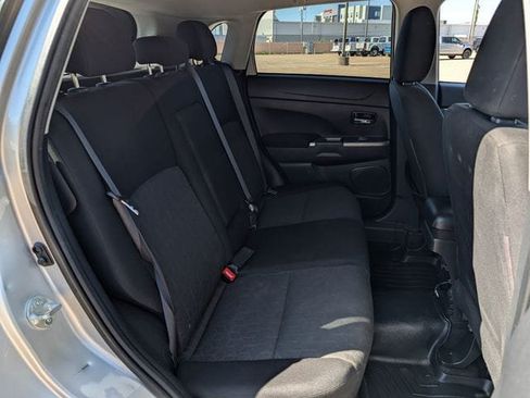 Used 2021 Mitsubishi Outlander Sport SE FWD image 23