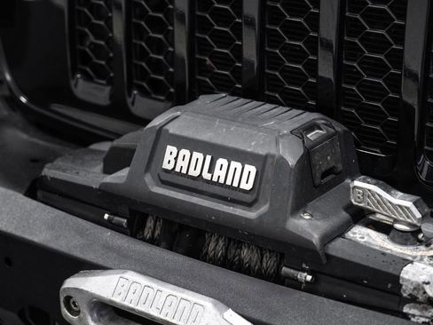 Used 2023 Jeep Gladiator Willys image 53