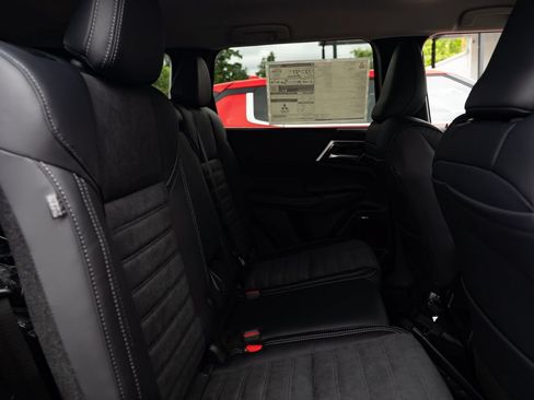 New 2026 Mitsubishi Outlander SE AWD/4WD image 23