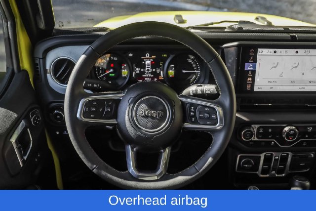 Used 2024 Jeep Wrangler Unlimited Sahara AWD/4WD image 32